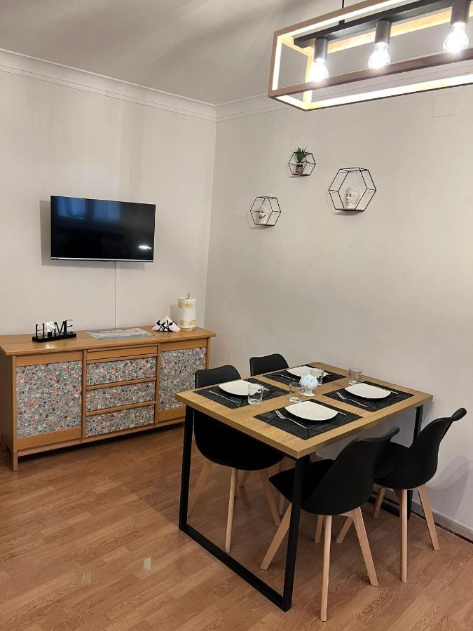 Amira Apartments تراباني المظهر الخارجي الصورة